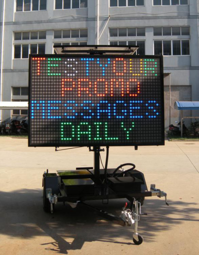 Solar Powered Multi Color Variable Message Sign